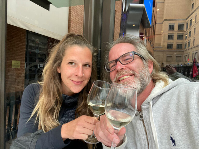 Cheers - die Laune lassen wir uns trotzdem nicht verderben!