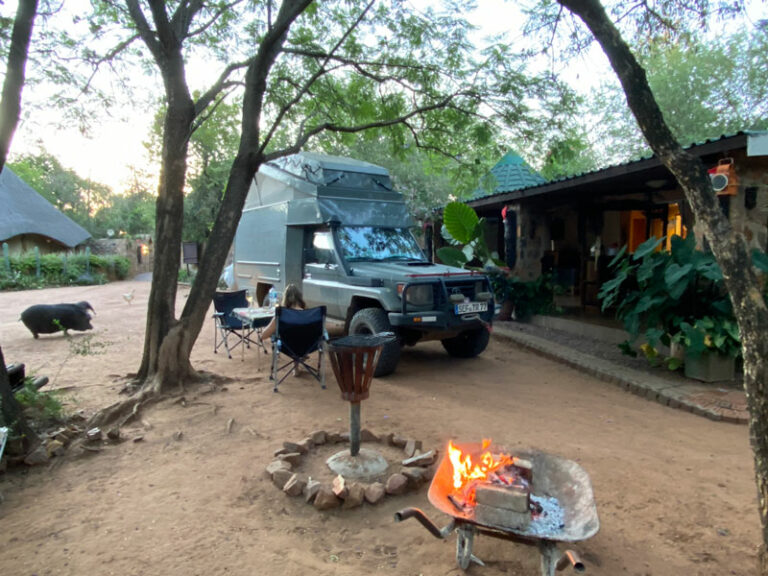 Mokolodi Backpackers
