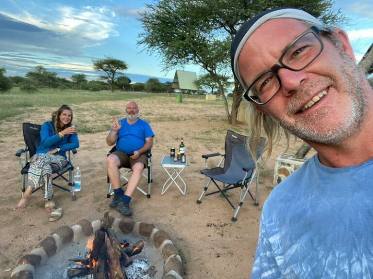 Tom & Co. beim Lagerfeuer