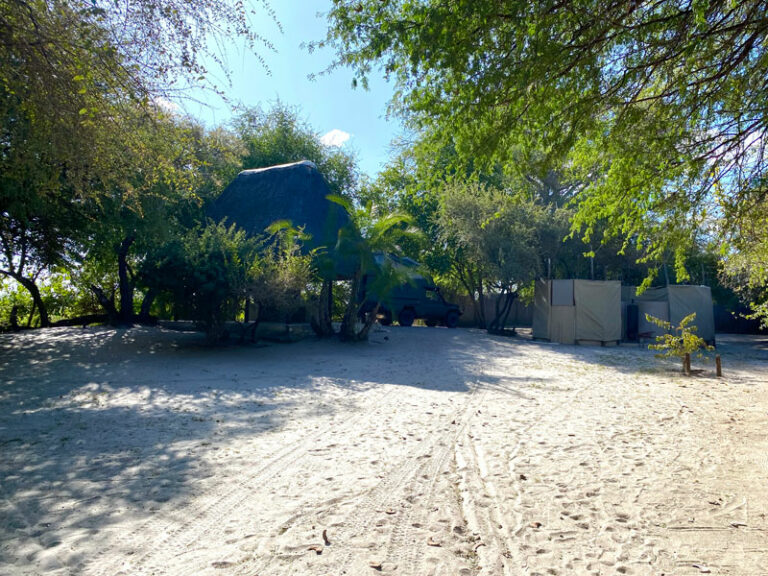 Kwando Bushcamp - ein riesiger privater Campground