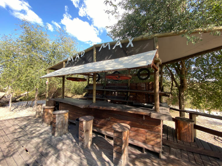 Mad Max Bar - leider aktuell noch ohne Drinks