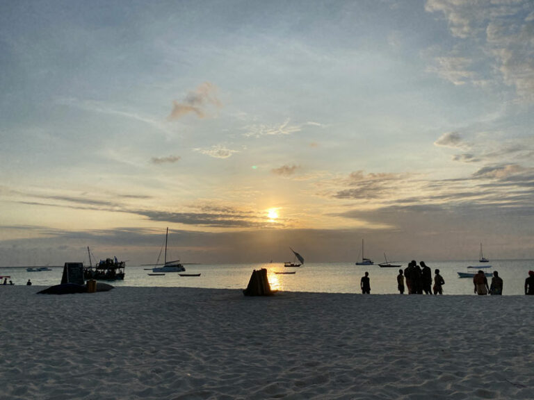 Sonnenuntergang am Strand