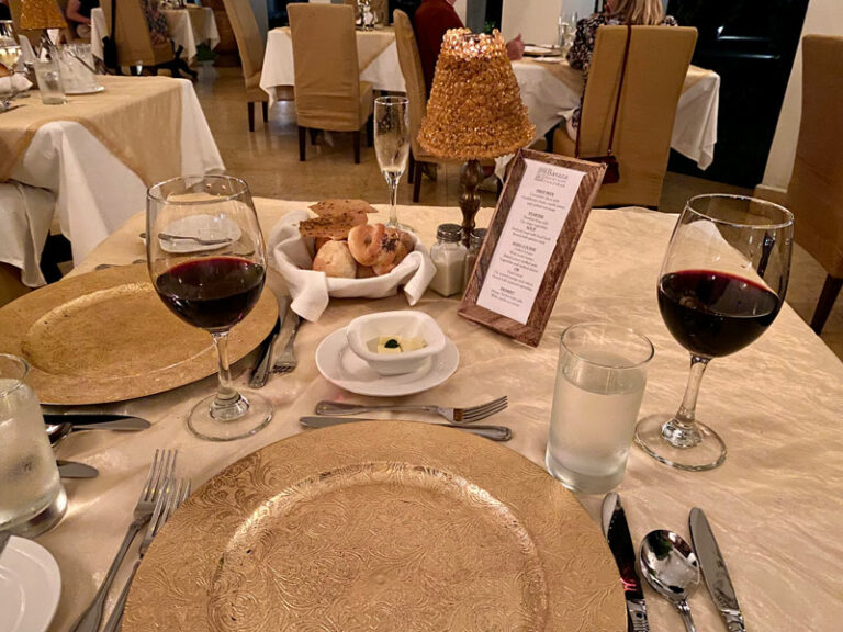 Schöner Tisch im Restaurant