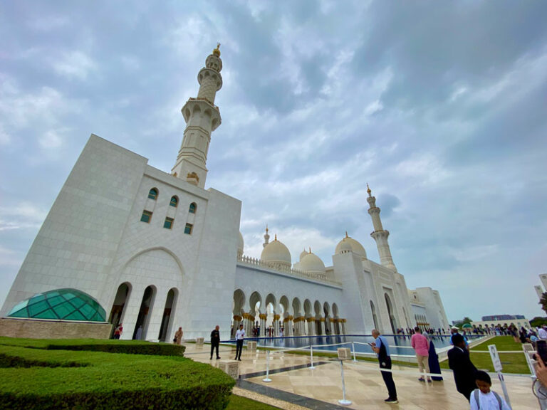 Scheich Zayed Moschee in Abu Dhabi