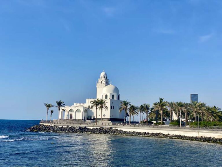 Moschee am Corniche