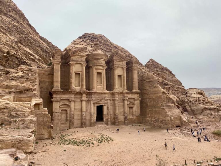 Ad Deir - das eindrückliche Kloster