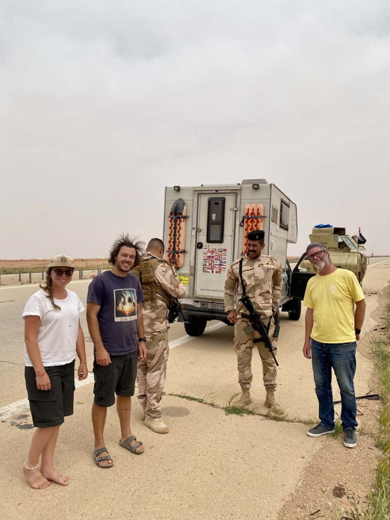 Gruppenfoto beim Checkpoint