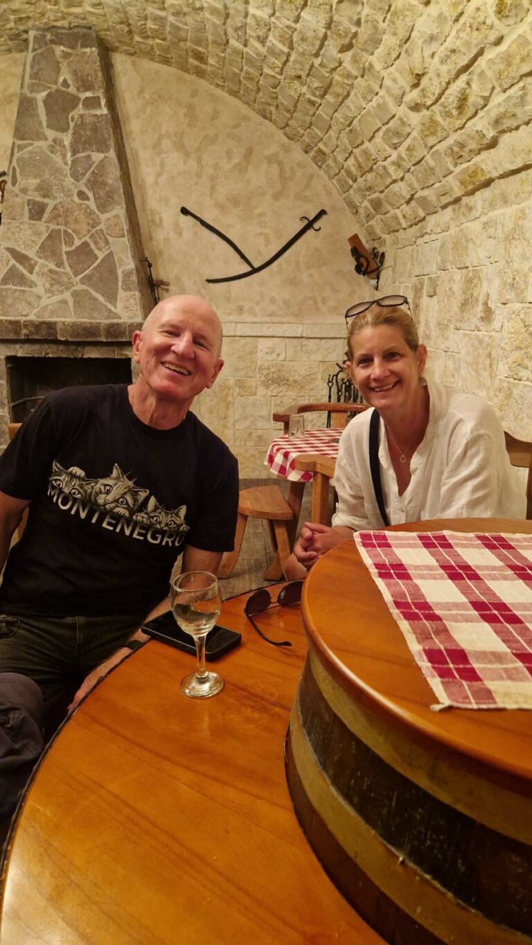 Nicole & Köbi beim Weintasting