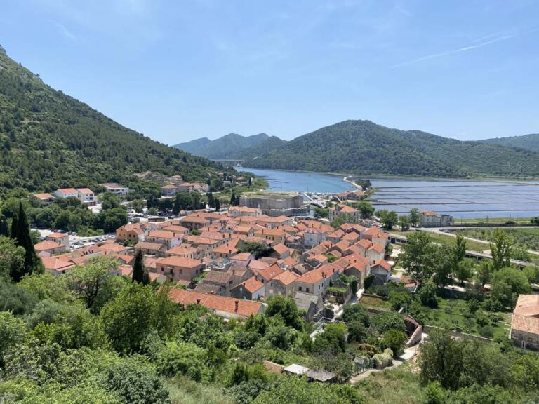 Ston