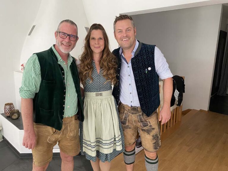 Georg, Tanja & Cello: Bereit für das Herbstfest