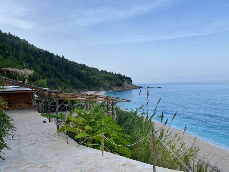 Kleine Beachbar
