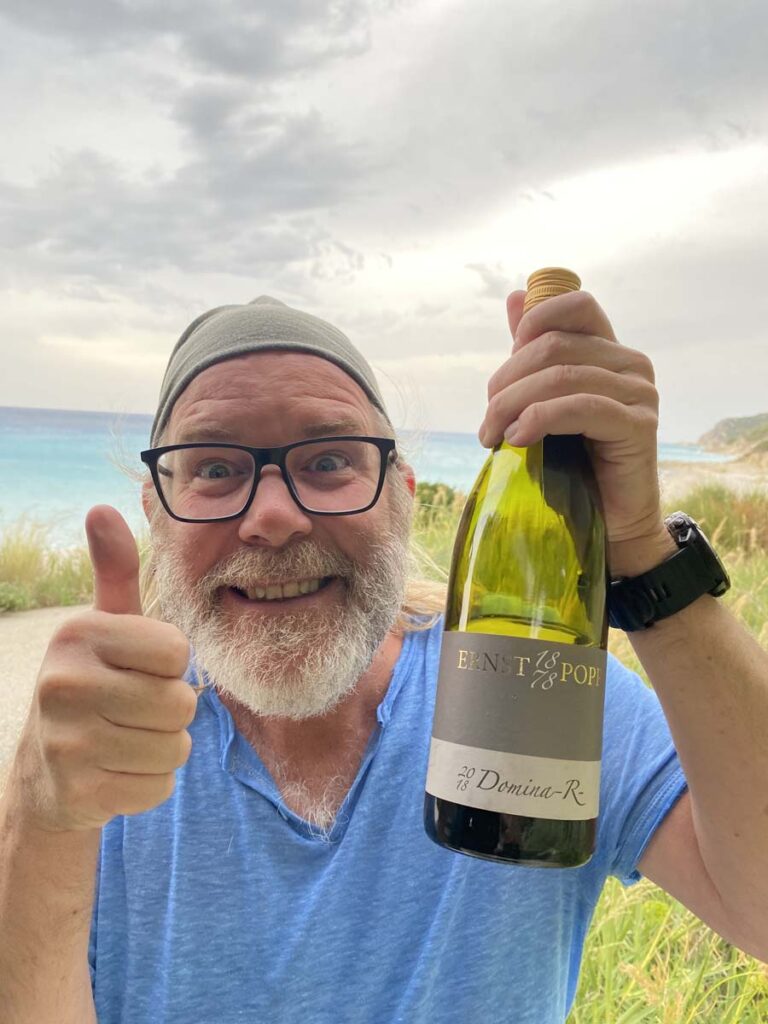 Cello mit deutschem Wein