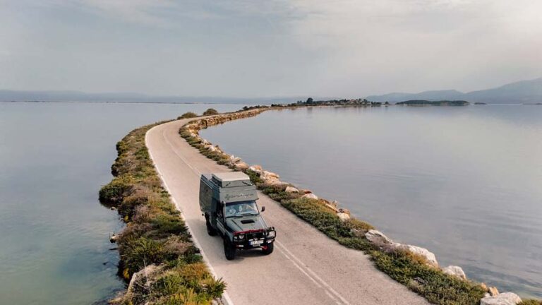 Die Strasse nach Koronisia