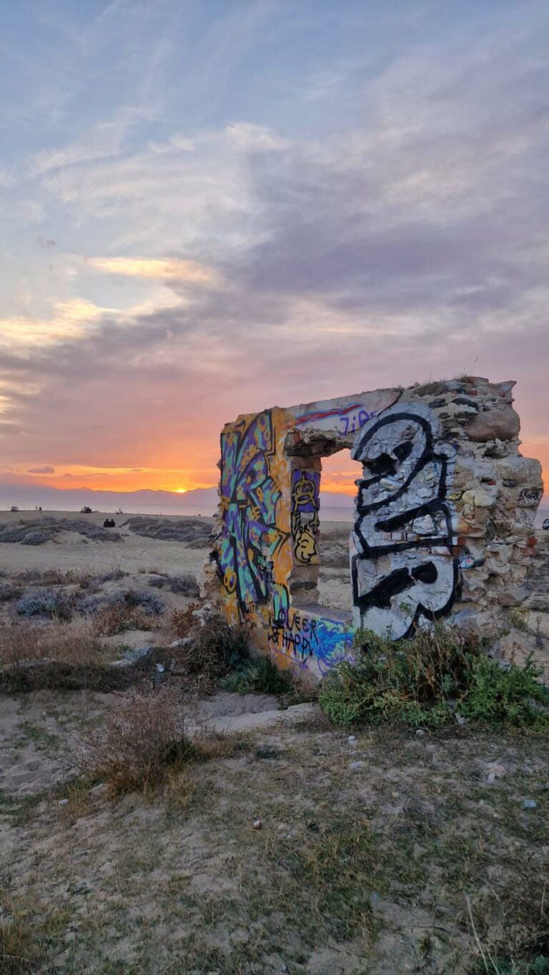 Eine Ruine am Epanomi Cape