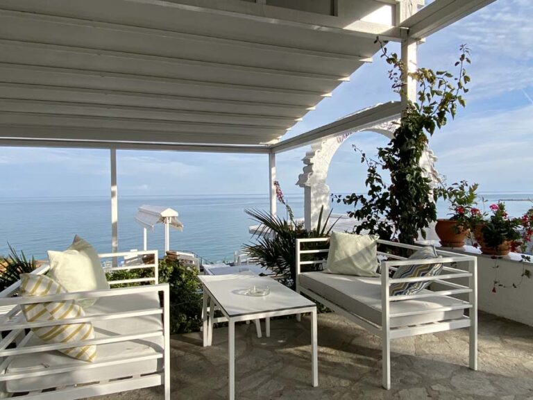 Strand-Lounge