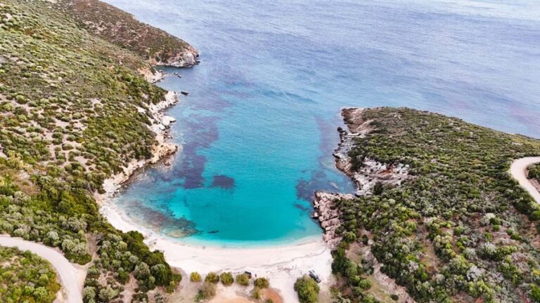 Mageiras Beach