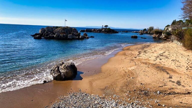Strand
