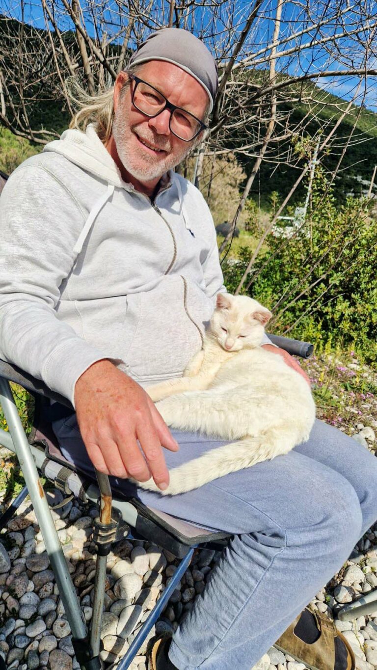 Cello & Snowy