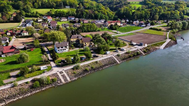 Unser Platz aus der Luft